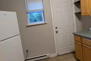 412 E Walnut Ln, Philadelphia, PA 19144 - Photo 5