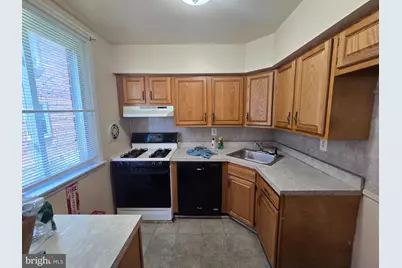 162 W Cheltenham Avenue, Philadelphia, PA 19120 - Photo 7