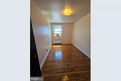 162 W Cheltenham Avenue, Philadelphia, PA 19120 - Photo 9