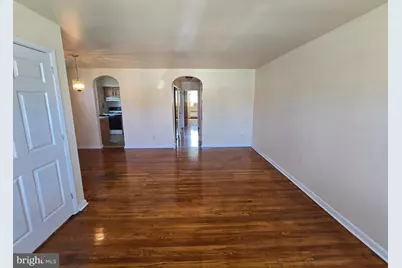 162 W Cheltenham Avenue, Philadelphia, PA 19120 - Photo 5