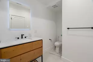 2409 Oakford St, Philadelphia, PA 19146 - Photo 21