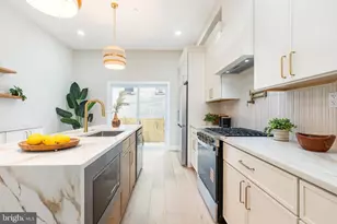 1437 S 8th St, Philadelphia, PA 19147 - Photo 23