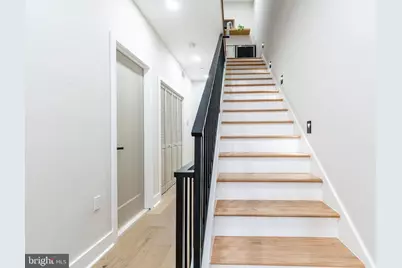 1437 S 8th Street, Philadelphia, PA 19147 - Photo 35