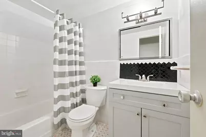 1900 John F Kennedy Boulevard #906, Philadelphia, PA 19103 - Photo 9