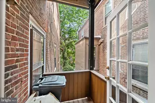 2308-10 Spruce St, Philadelphia, PA 19103 - Photo 19