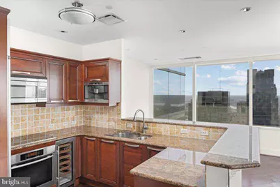 50 S 16th Street #4010, Philadelphia, PA 19102 - Photo 3
