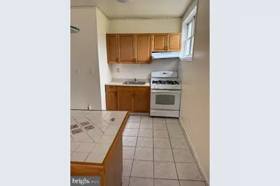 1801 N 33rd Street #2, Philadelphia, PA 19121 - Photo 5