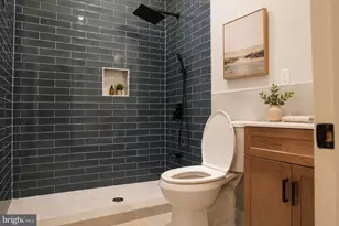 719 S 59th St, Philadelphia, PA 19143 - Photo 13
