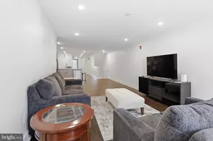 1952 N 6th St, Philadelphia, PA 19122 - Photo 9