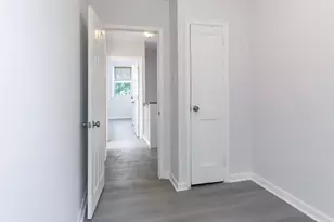 6122 Hawthorne, Philadelphia, PA 19135 - Photo 19