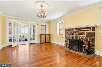 1421 W Fisher Avenue, Philadelphia, PA 19141 - Photo 5