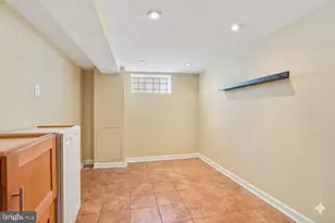 1421 W Fisher Ave, Philadelphia, PA 19141 - Photo 17