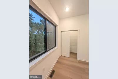 3639 Earp Street, Philadelphia, PA 19146 - Photo 11