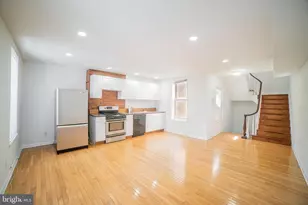 126 W Laurel St, Philadelphia, PA 19123 - Photo 3