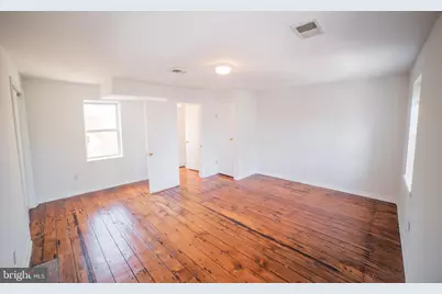 126 W Laurel Street #2, Philadelphia, PA 19123 - Photo 11