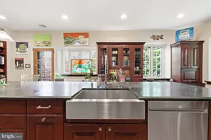 509 E Roumfort Rd, Philadelphia, PA 19119 - Photo 25