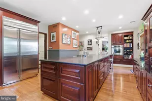 509 E Roumfort Rd, Philadelphia, PA 19119 - Photo 23