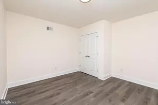 962 N 8th St, Philadelphia, PA 19123 - Photo 9