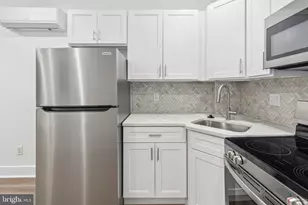 5212 Harlan St, Philadelphia, PA 19131 - Photo 9