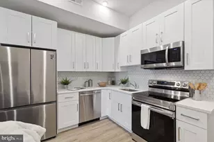 1330 S Patton St, Philadelphia, PA 19146 - Photo 5
