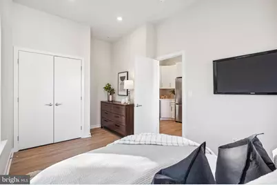 1330 S Patton Street #UNIT 302, Philadelphia, PA 19146 - Photo 15