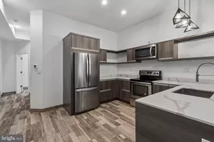 2028 E Fletcher St, Philadelphia, PA 19125 - Photo 7