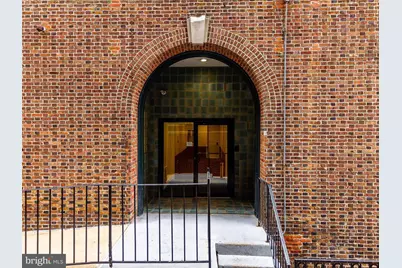 303 Vine Street #108, Philadelphia, PA 19106 - Photo 25