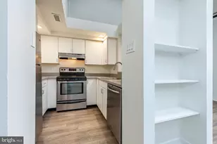 303 Vine St, Philadelphia, PA 19106 - Photo 5