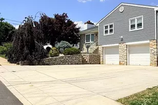 3737 President St, Philadelphia, PA 19114 - Photo 11