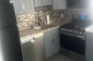 2401 Pennsylvania Ave, Philadelphia, PA 19130 - Photo 9