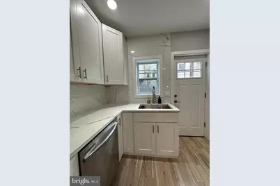 2638 Wilder Street, Philadelphia, PA 19146 - Photo 9
