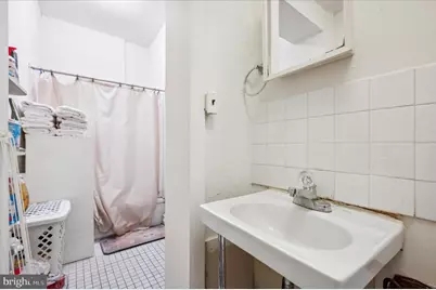 1815 Pine Street #1R, Philadelphia, PA 19103 - Photo 11