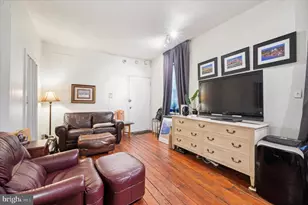 1815 Pine St, Philadelphia, PA 19103 - Photo 5