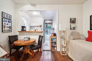 1815 Pine St, Philadelphia, PA 19103 - Photo 7