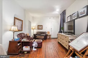 1815 Pine St, Philadelphia, PA 19103 - Photo 3