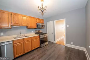 4707 Smick St, Philadelphia, PA 19127 - Photo 9