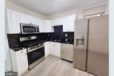 322 W Wellens Avenue, Philadelphia, PA 19120 - Photo 7