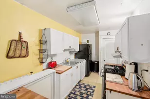 5227 Rexford Rd, Philadelphia, PA 19131 - Photo 13