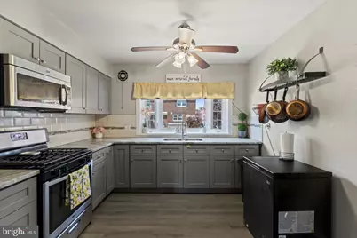 3329 Morning Glory Road, Philadelphia, PA 19154 - Photo 7