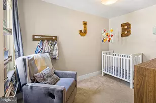 880 N Myrtlewood St, Philadelphia, PA 19130 - Photo 13