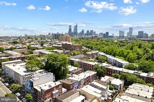 880 N Myrtlewood St, Philadelphia, PA 19130 - Photo 5