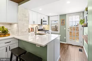 880 N Myrtlewood St, Philadelphia, PA 19130 - Photo 1