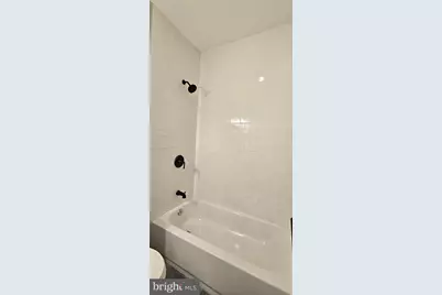 1626 S 6th Street #1A, Philadelphia, PA 19148 - Photo 5