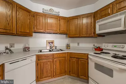 2018 Walnut Street #11K, Philadelphia, PA 19103 - Photo 9