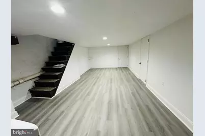 2440 S 9th Street, Philadelphia, PA 19148 - Photo 31