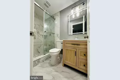 2440 S 9th Street, Philadelphia, PA 19148 - Photo 19