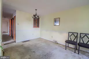 217 W 65th Ave, Philadelphia, PA 19126 - Photo 5