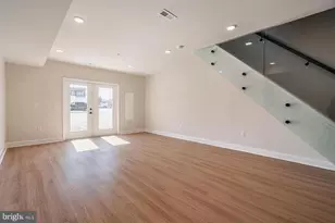 2705 Maya Ln, Philadelphia, PA 19131 - Photo 3