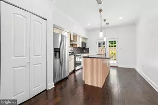 726 McKean St, Philadelphia, PA 19148 - Photo 9