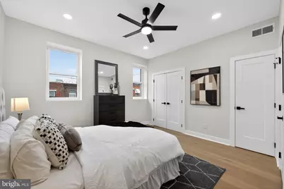 2016 S 10th Street, Philadelphia, PA 19148 - Photo 17